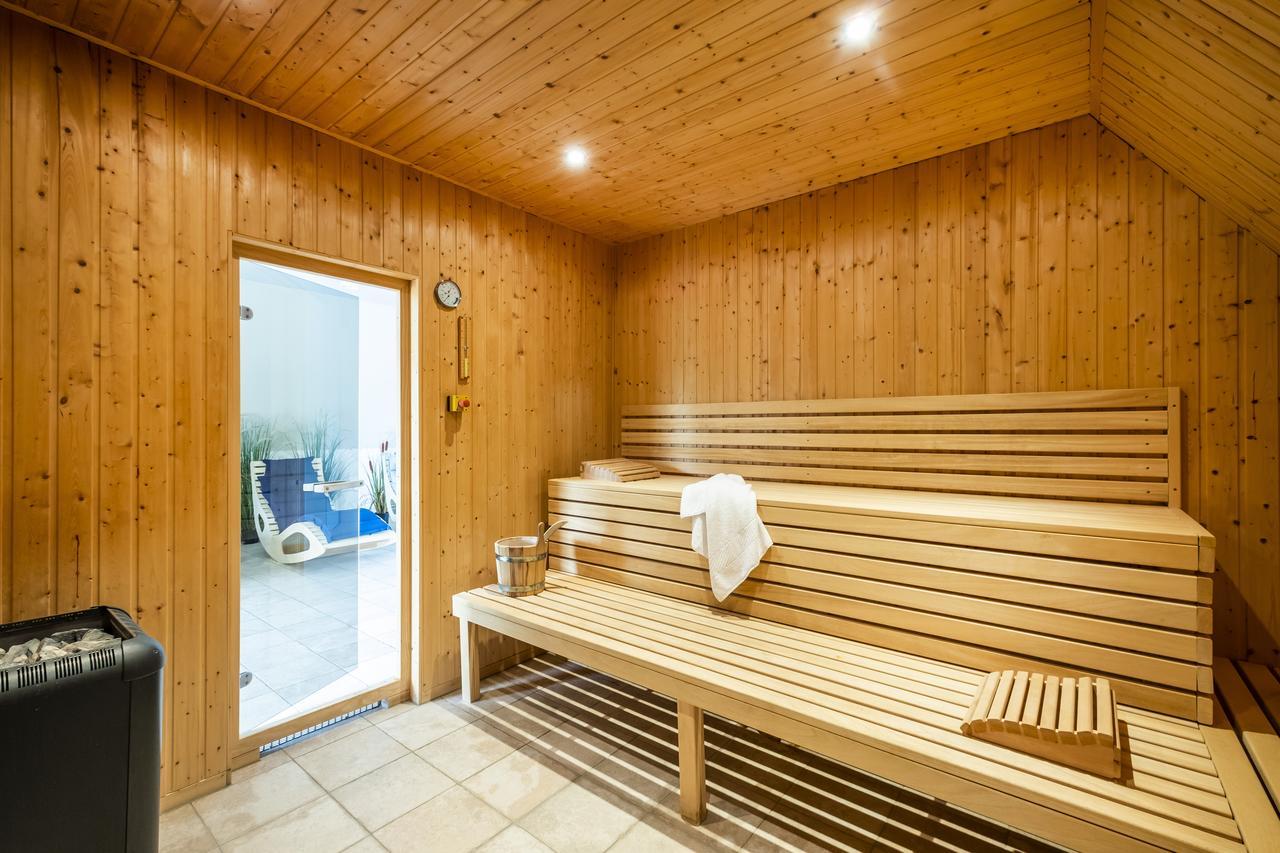 נורדסטרנד Hotel, Restaurant, Cafe Pharisaeerhof - Nordseeurlaub Mit Hund מראה חיצוני תמונה